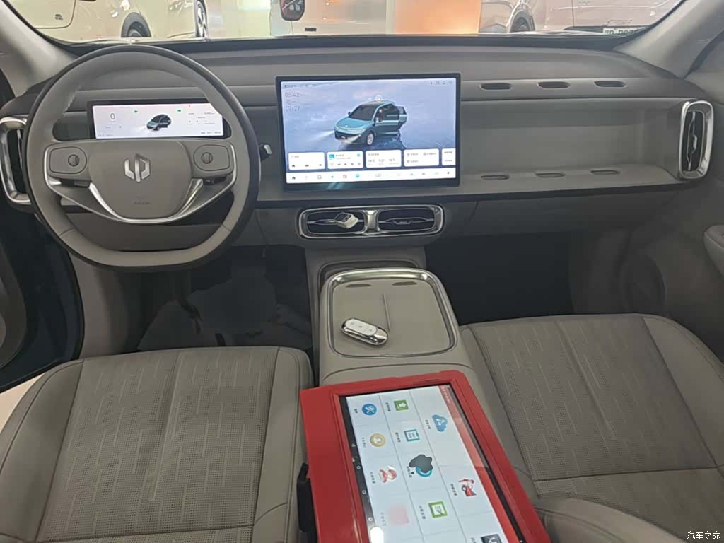 Leapmotor B10, 2025 10