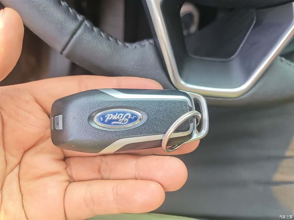 Ford Edge, 2017 9