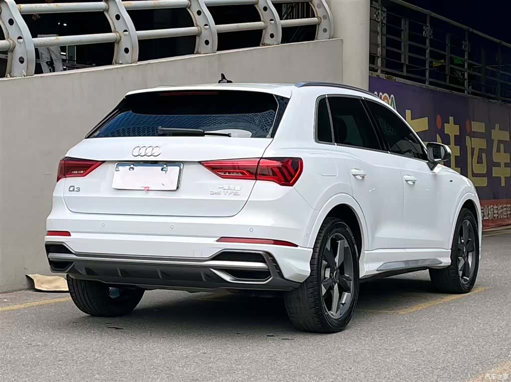 Audi Q3, 2023 все фото