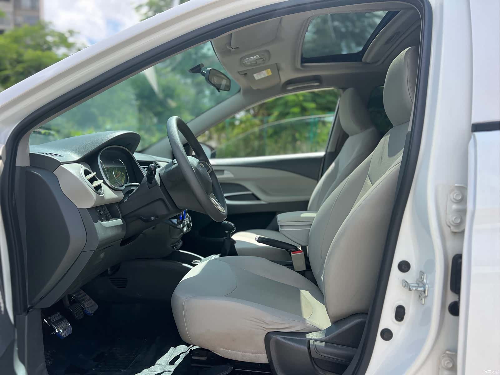 Chevrolet 3, 2017 все фото