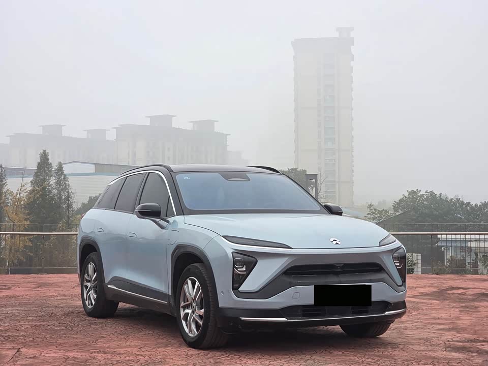 NIO ES6