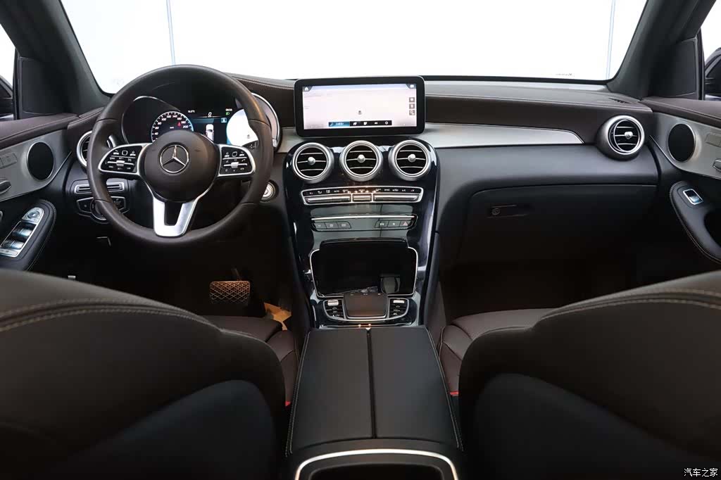 Mercedes-Benz GLC, 2022 27