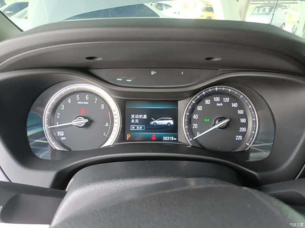Buick GL6, 2018 12