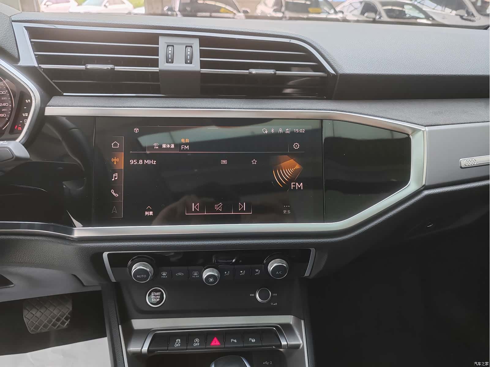 Audi Q3, 2022 15