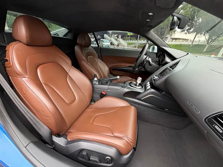 Audi R8 2014 4.2 FSI quattro