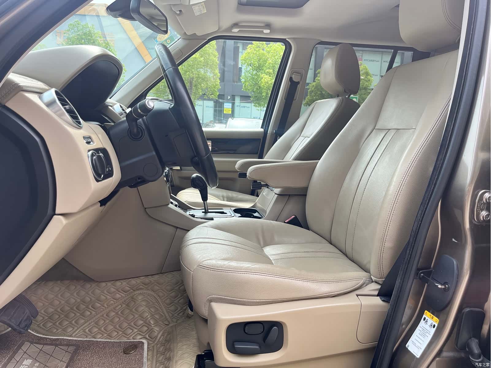 Land Rover Discovery, 2012 9