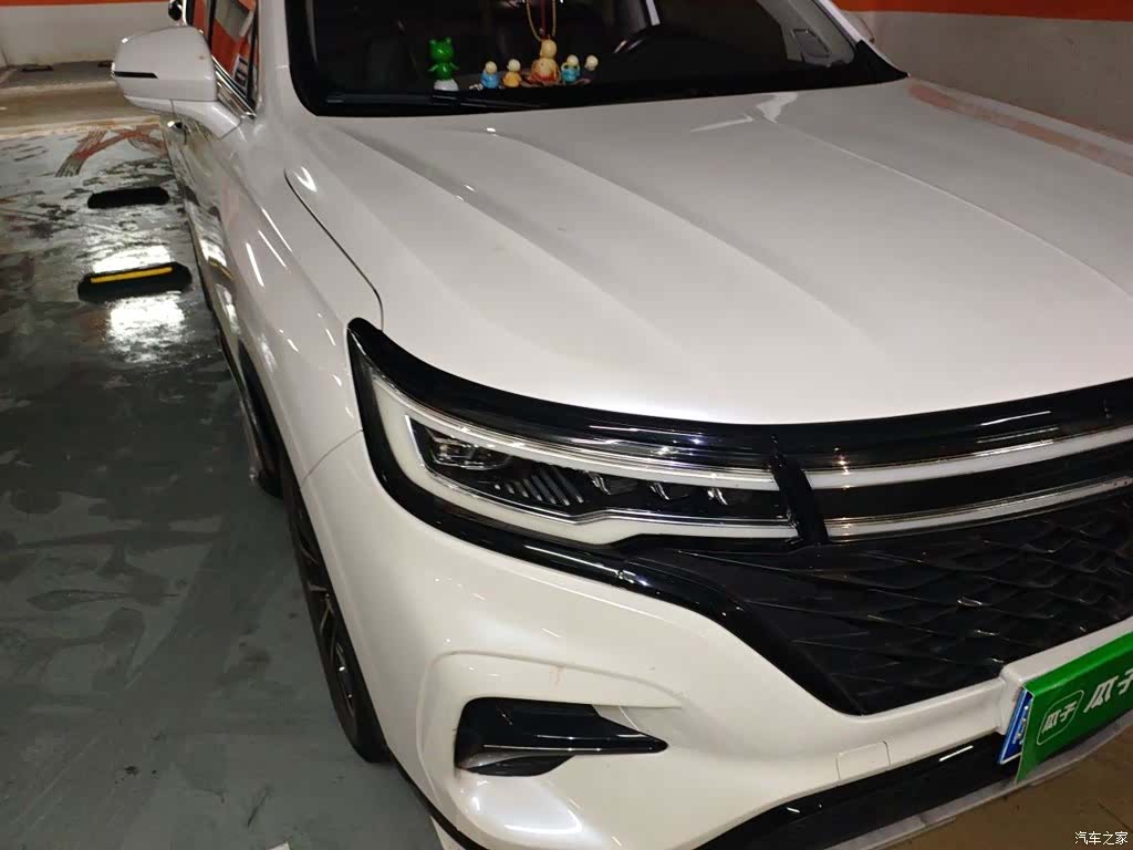 Roewe RX5, 2021 7