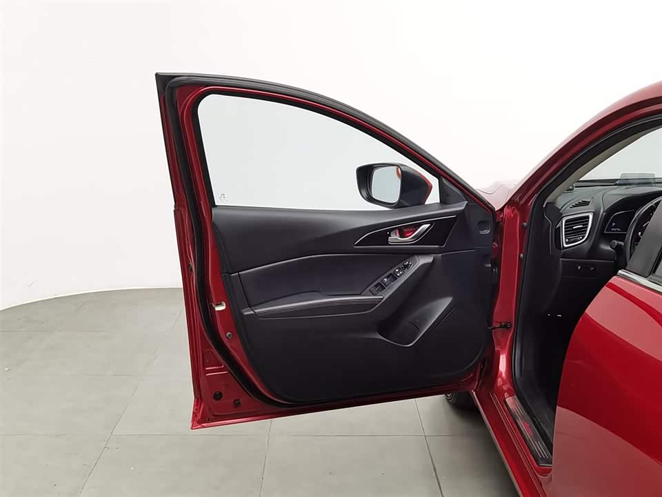 Mazda 3 Angkesaila Mazda 3 Angkesaila