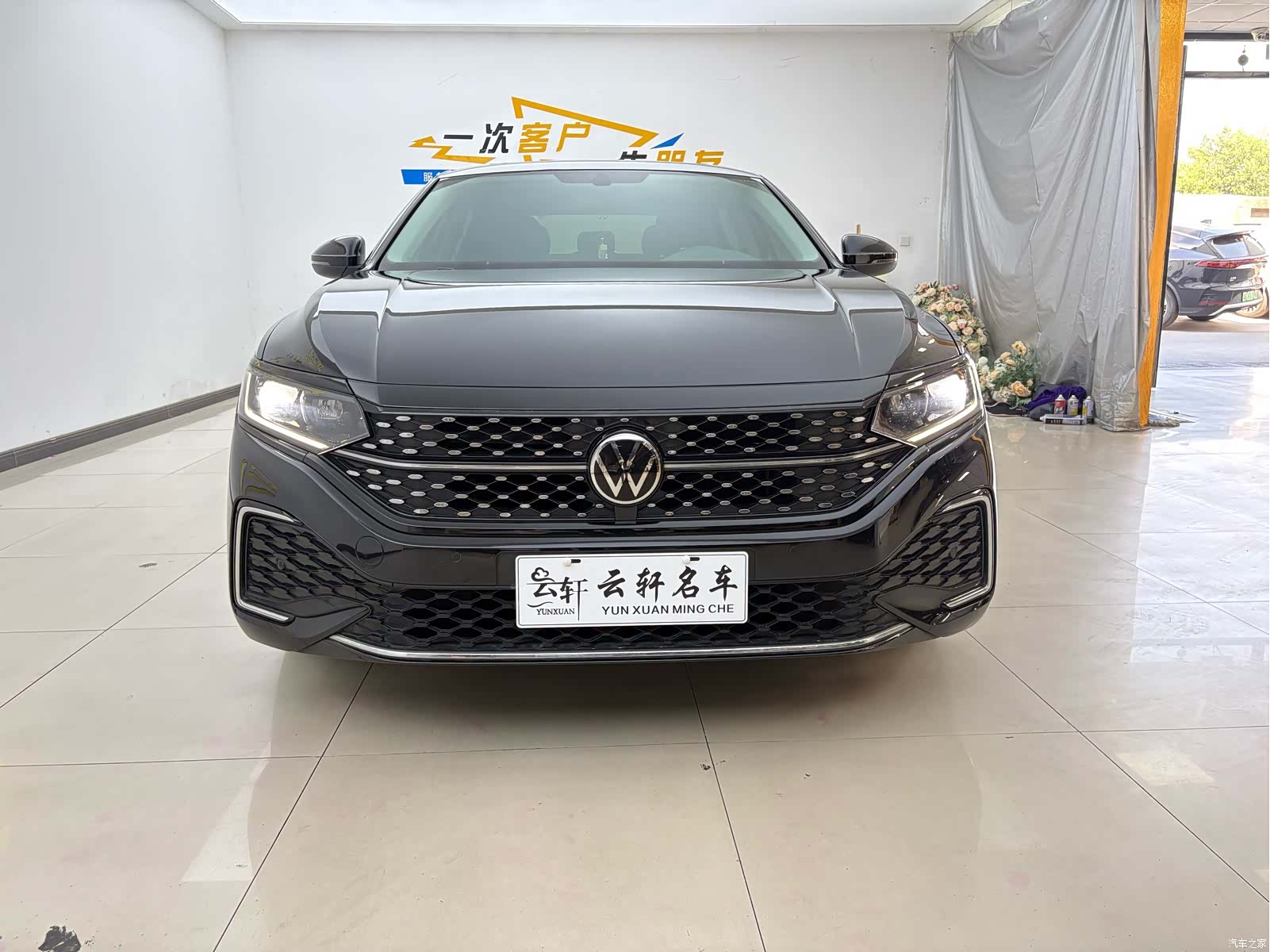 Volkswagen Passat, 2022 3