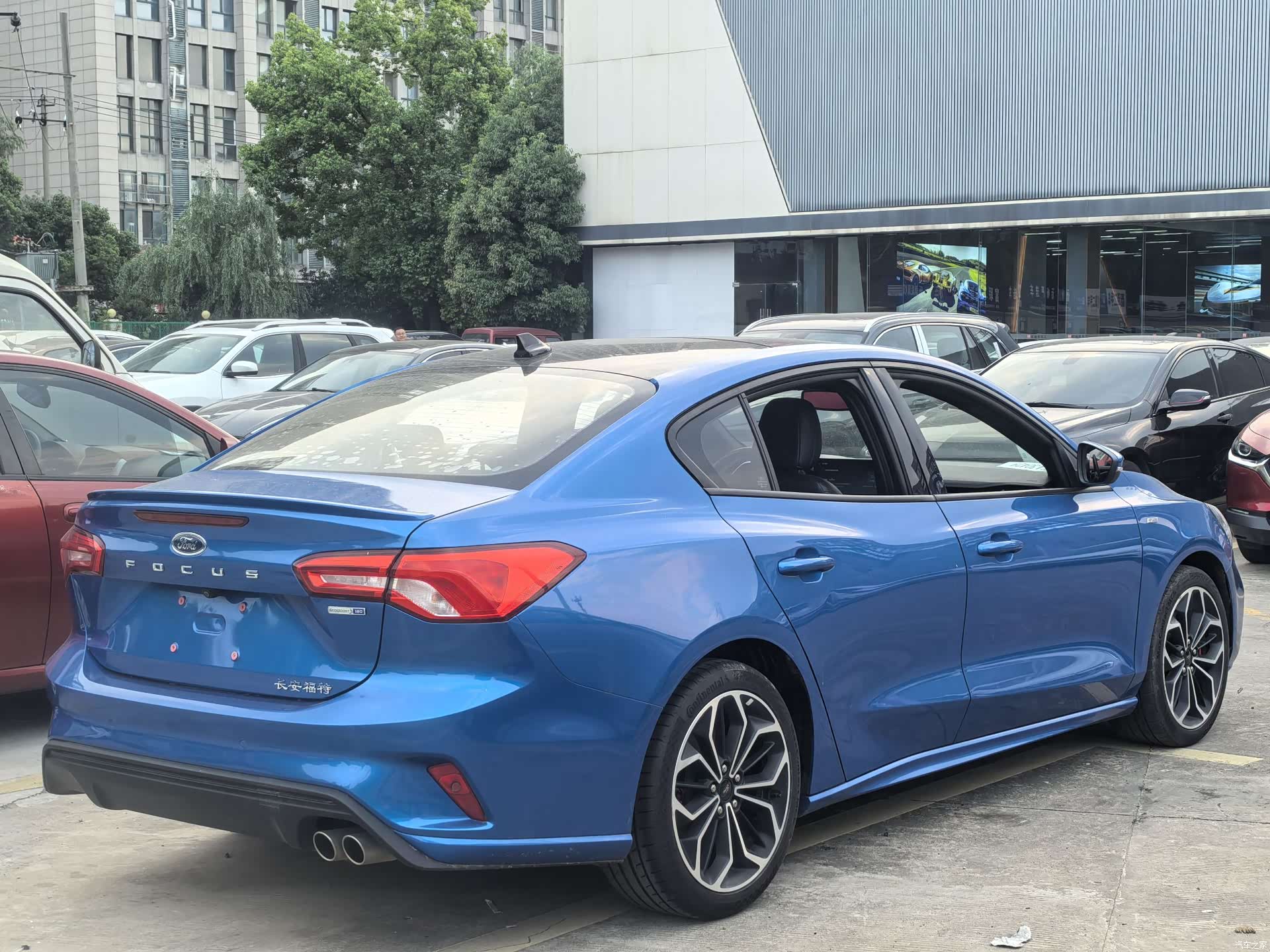 Ford Focus, 2022 3