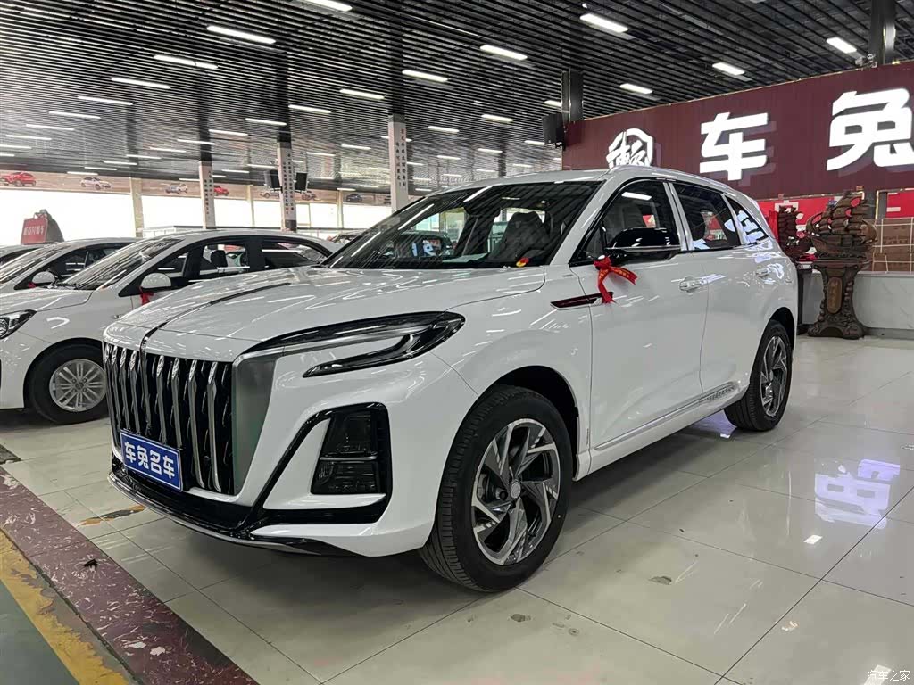 Hongqi HS3, 2024 1