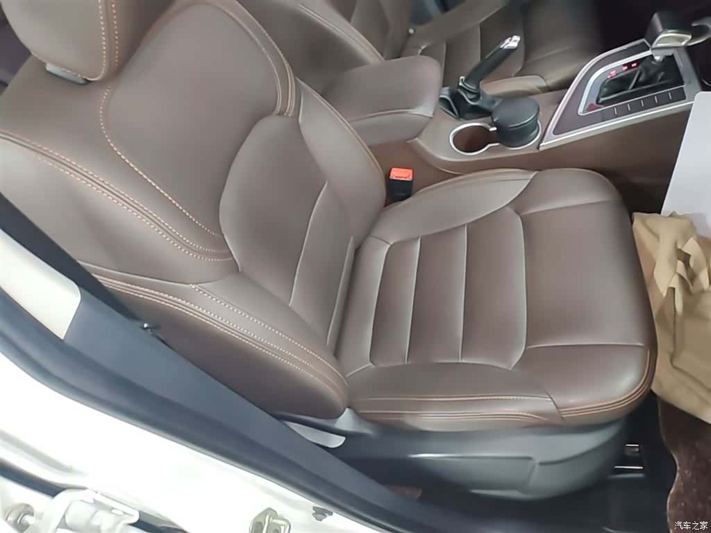 DongFeng X5, 2017 25