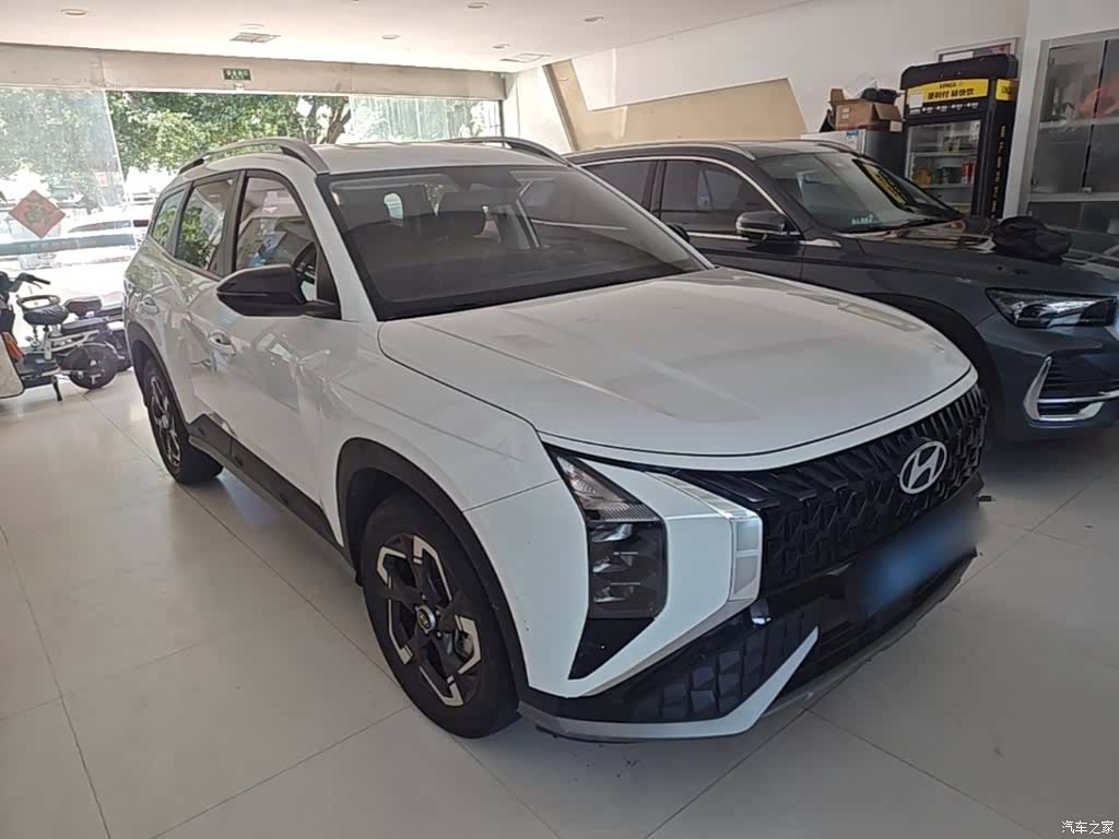Hyundai ix35, 2024 4