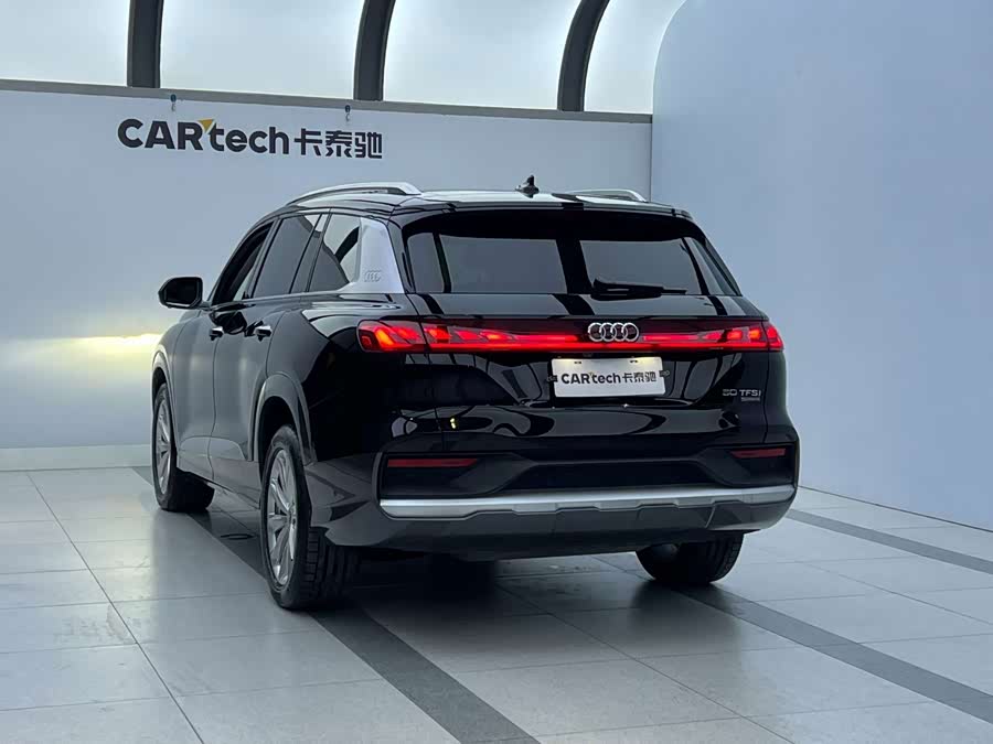 Audi Q6 2024, фото 3