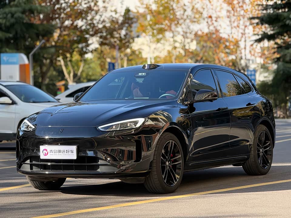 AITO Ask the world M5