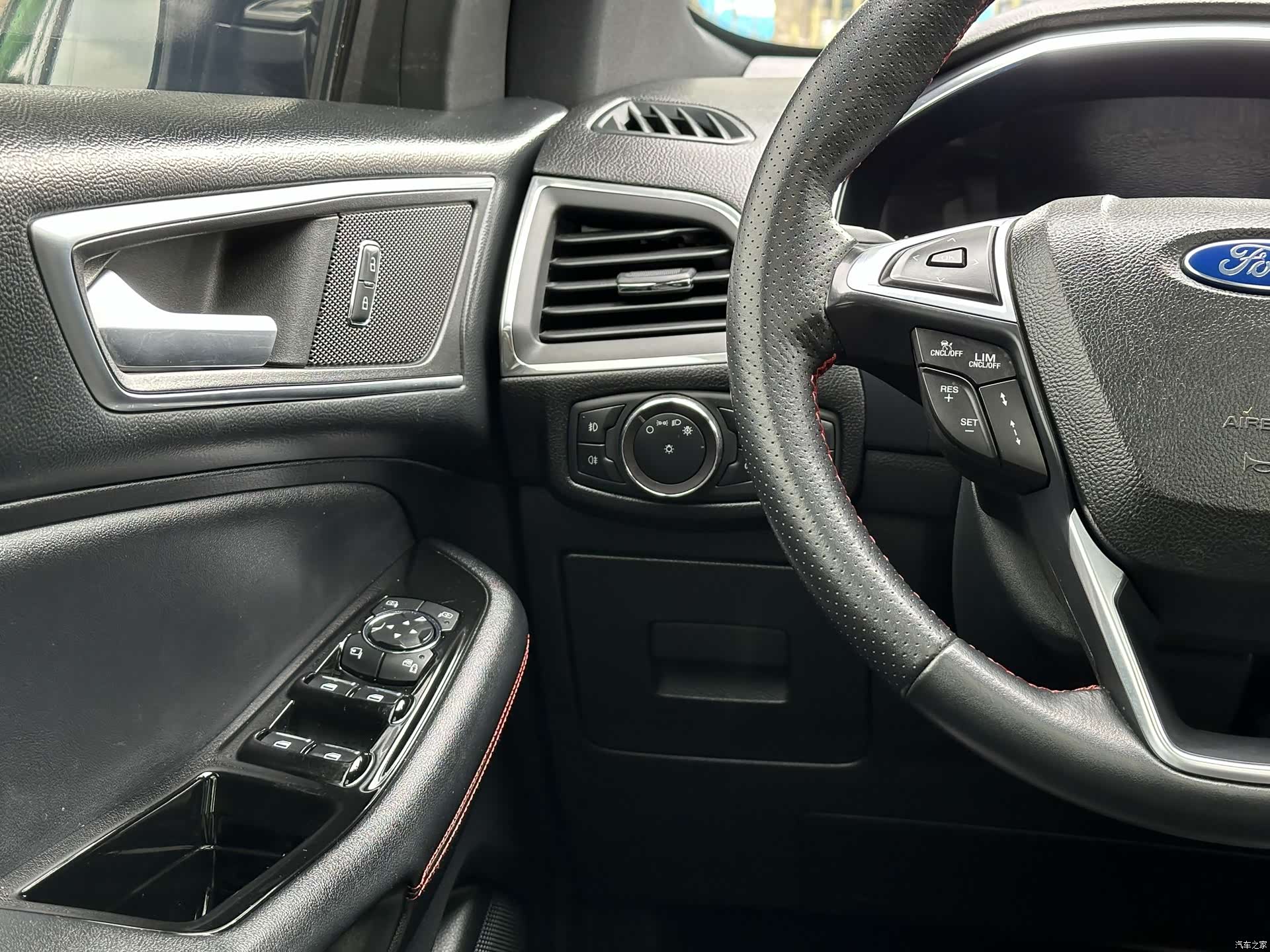 Ford Edge, 2020 9