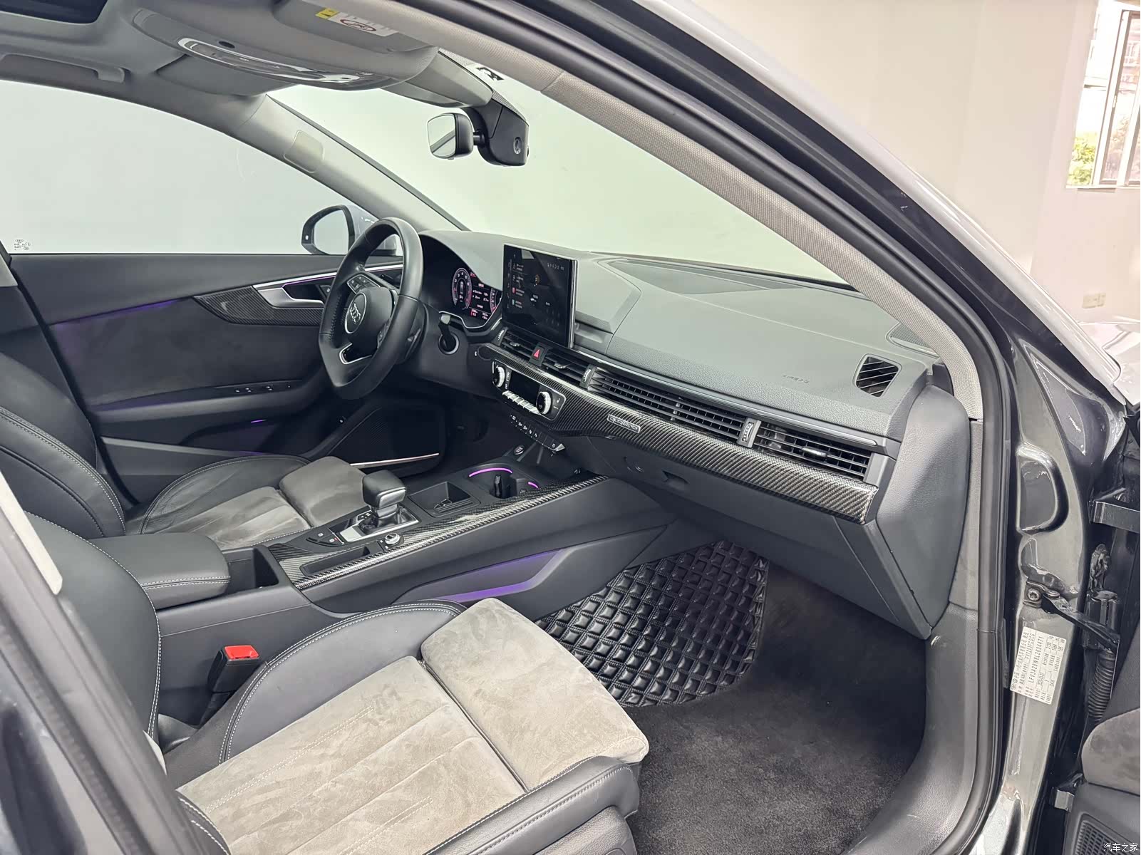 Audi A4L, 2020 11