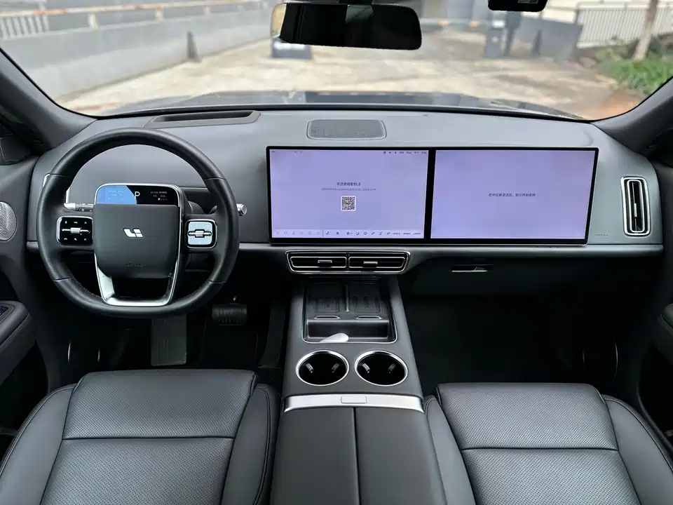 Li Auto Ideal L8