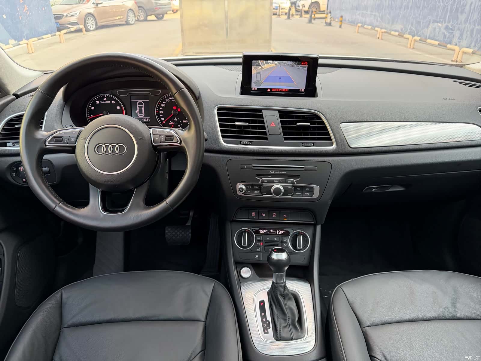 Audi Q3, 2017 13