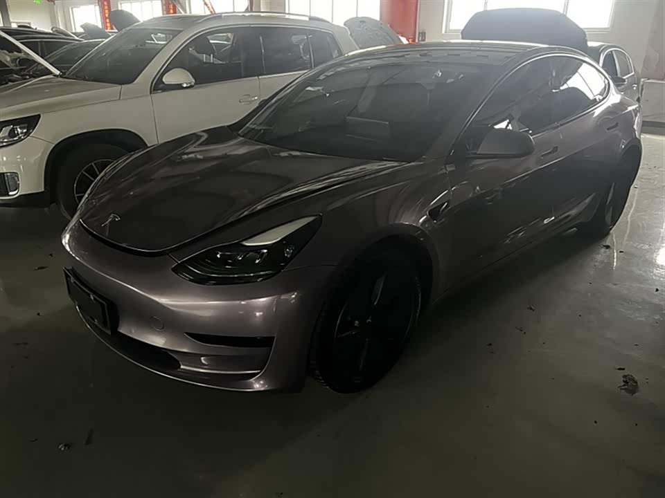 Tesla Model 3 Tesla Model 3