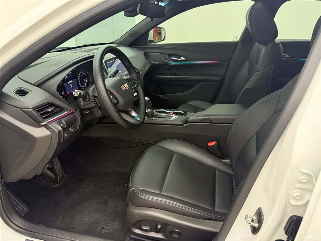 Cadillac CT4, 2023 6