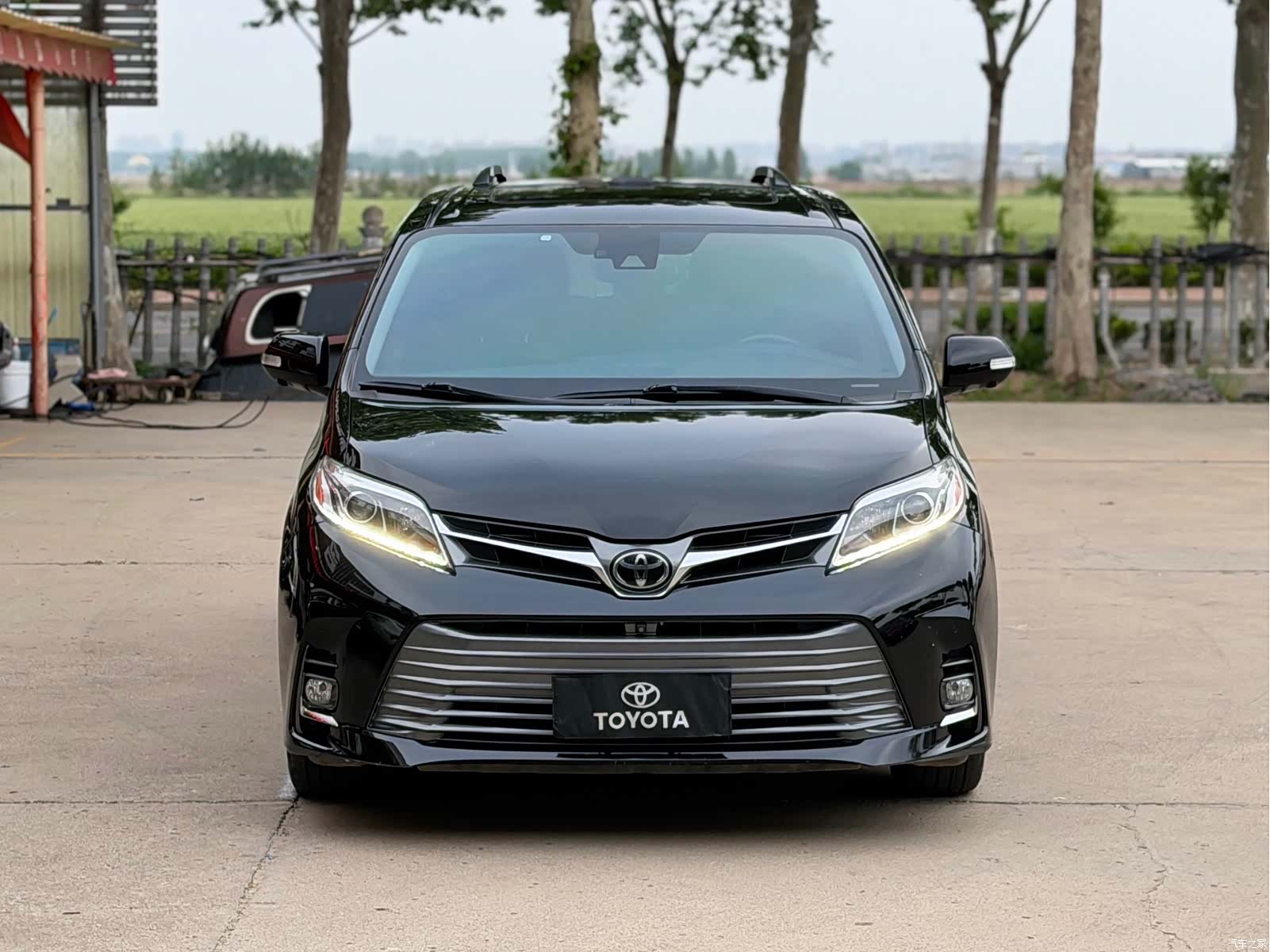 Toyota LTD, 2018 2