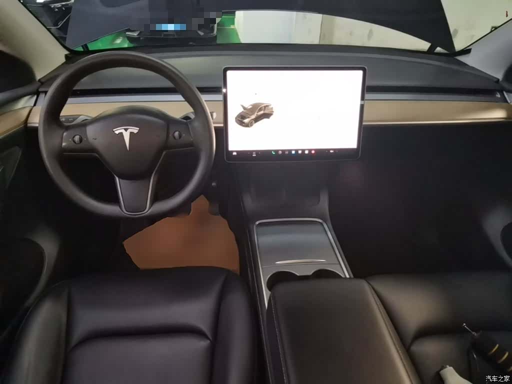 Tesla Model Y, 2021 10