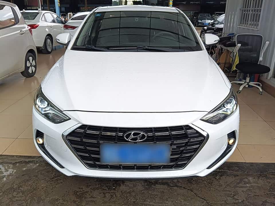 Hyundai Lead Hyundai Lead