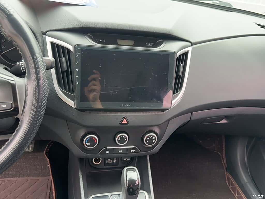 Hyundai ix25, 2017 15