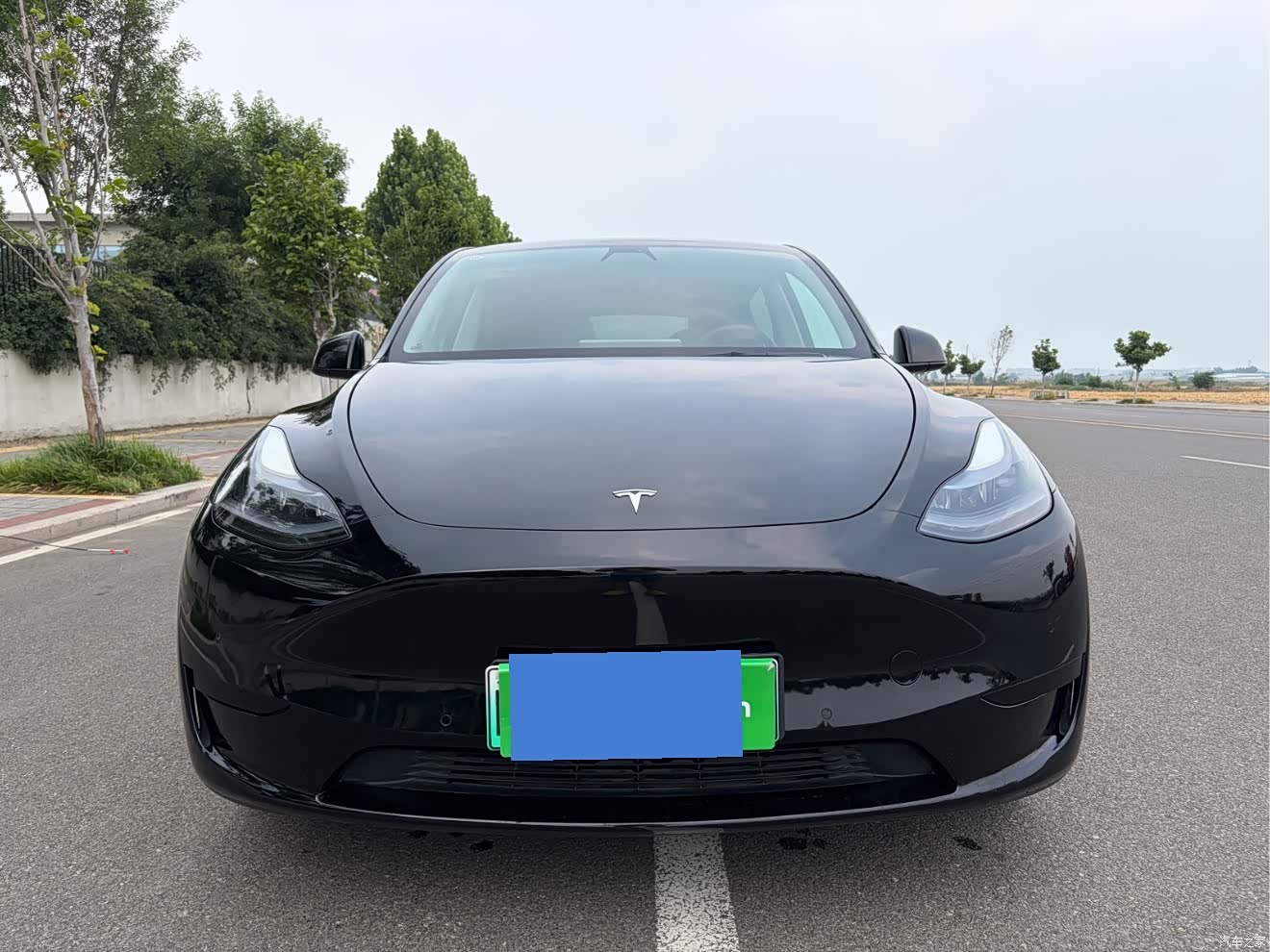 Tesla Model Y, 2022 2