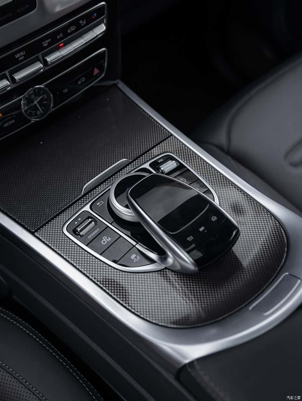 Mercedes-Benz G-Class, 2023 15