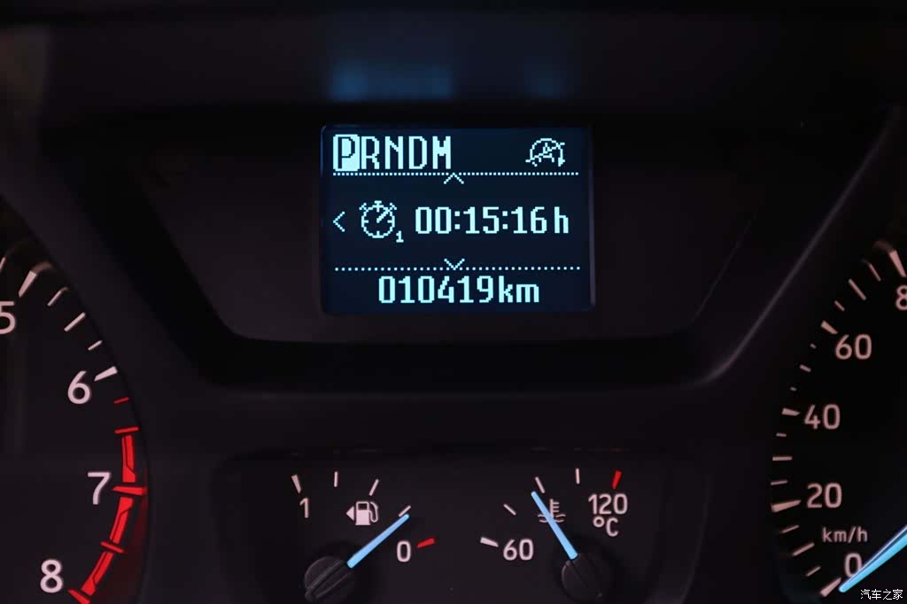 Ford Tourneo, 2021 15