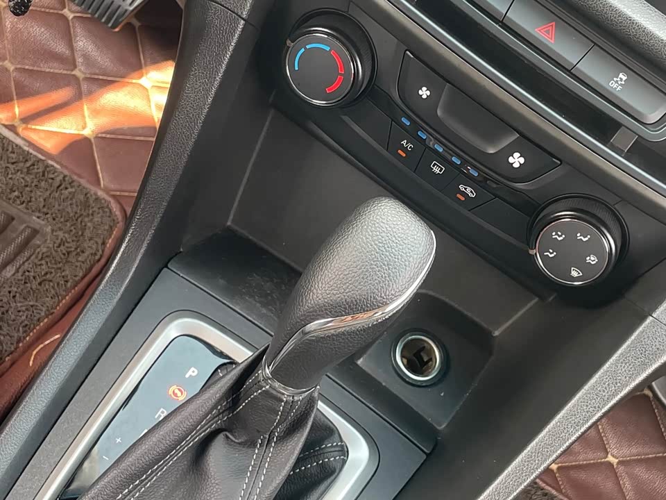 Buick Yinglang