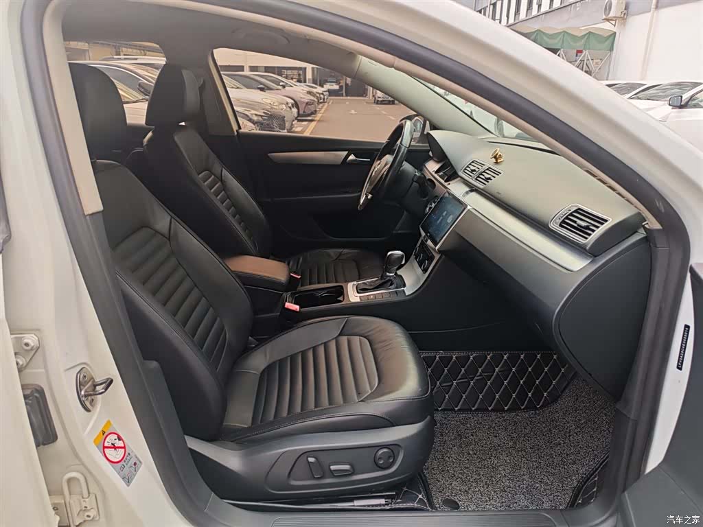 Volkswagen Magotan, 2014 12