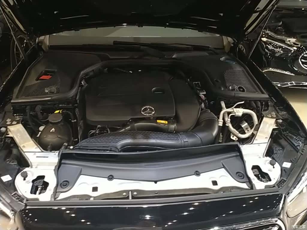 Mercedes-Benz E-Class, 2021 20