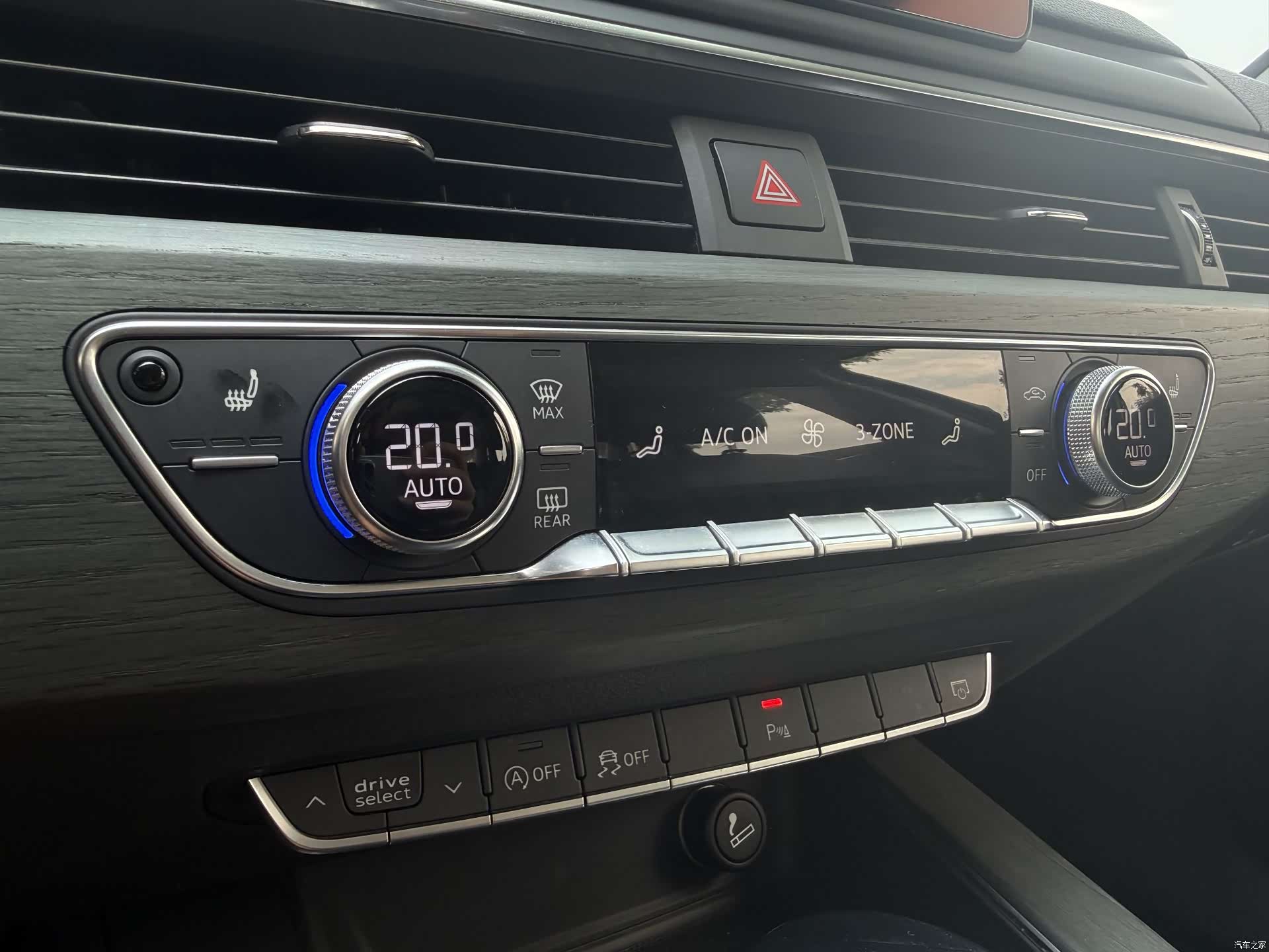 Audi A4L, 2017 12