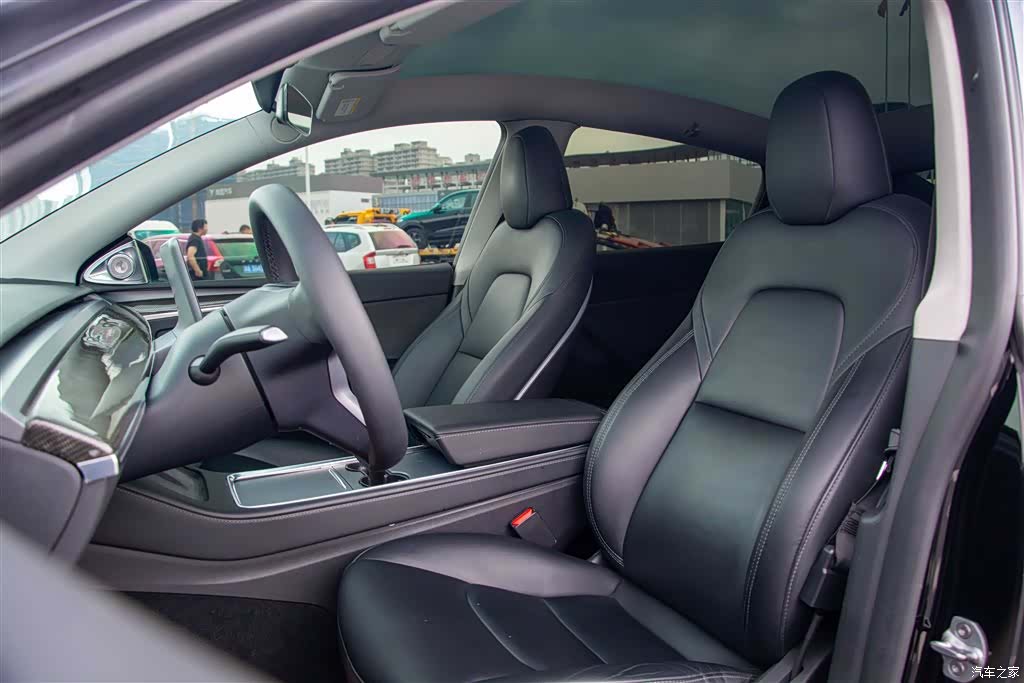 Tesla Model Y, 2022 11