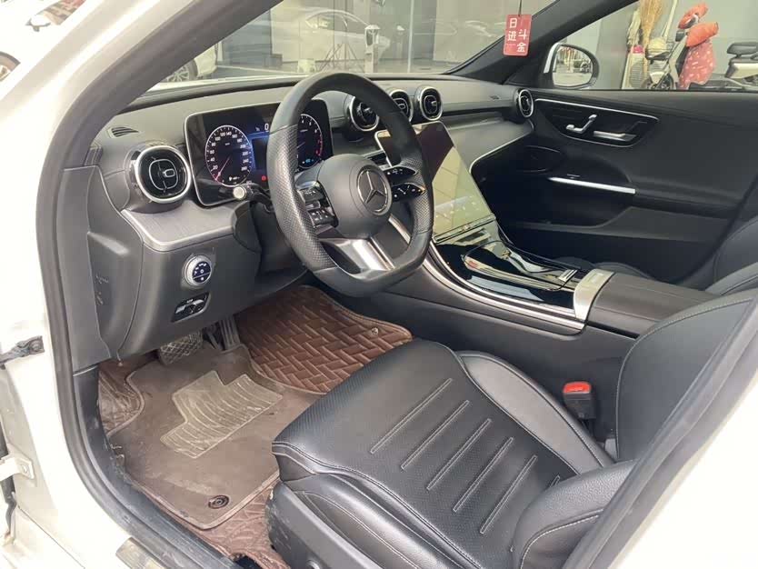 Mercedes-Benz C-Class, 2022 4