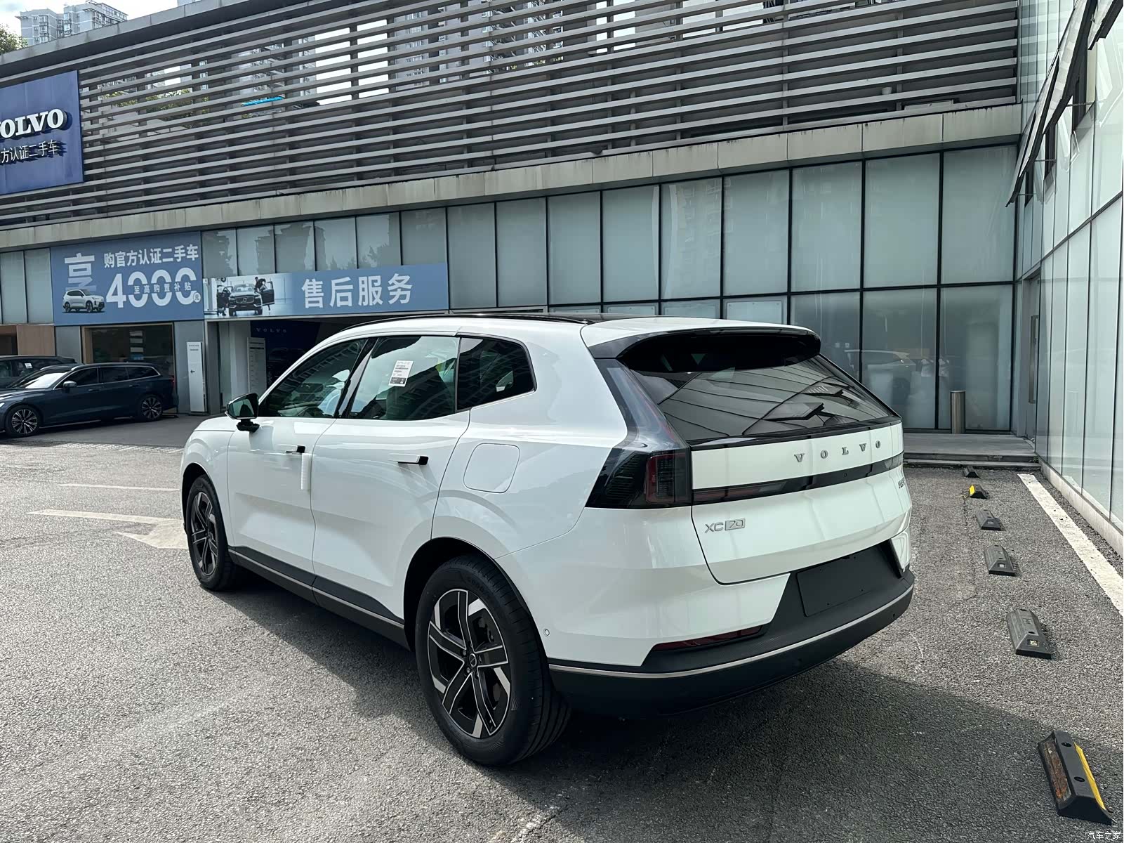 Volvo XC70, 2026 6