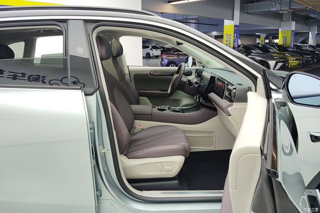 Leapmotor C11, 2022 8