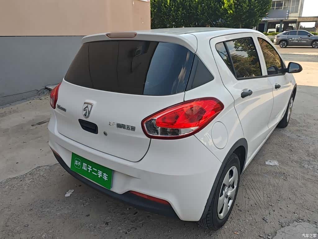 Wuling 310, 2021 7