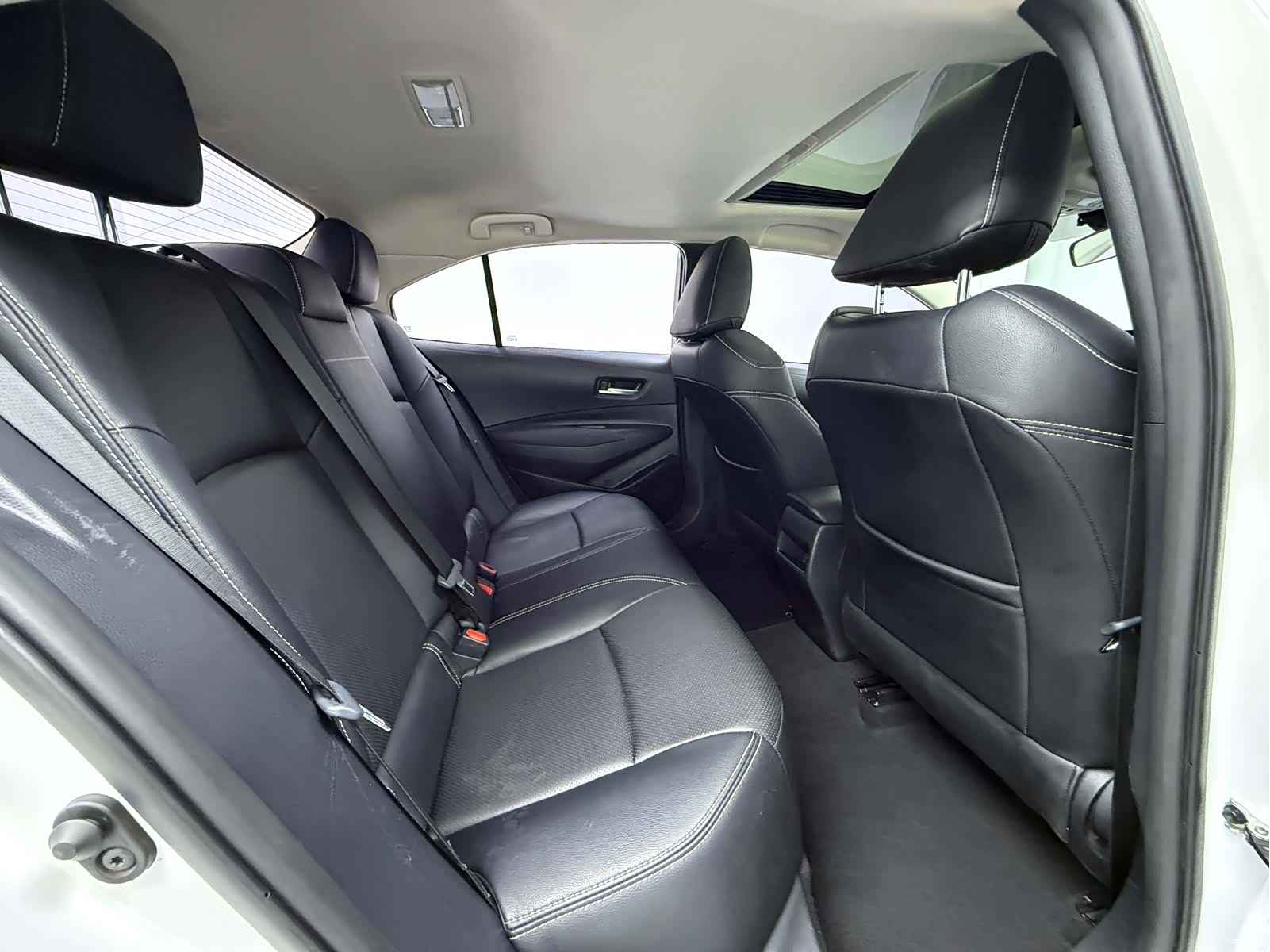 Toyota Corolla, 2023 10