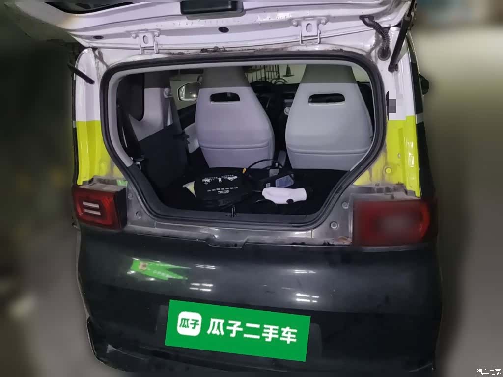 Wuling MINIEV, 2023 10