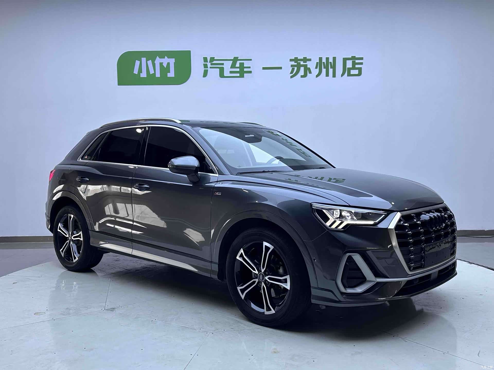 Audi Q3, 2023 3