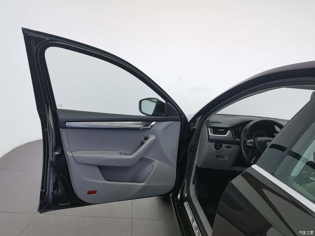 Skoda Octavia, 2014 8