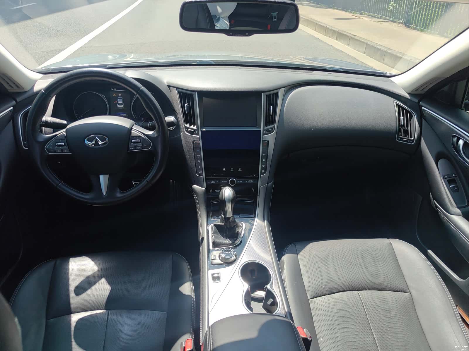 Infiniti Q50, 2017 8