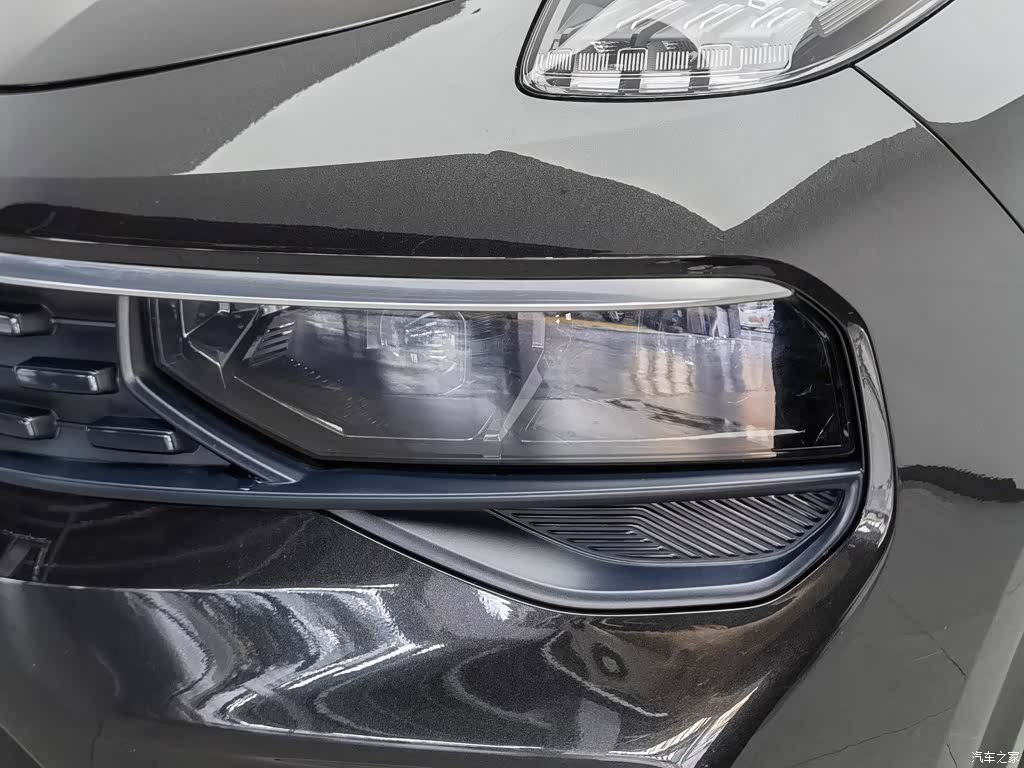 Lynk & Co 01, 2021 7