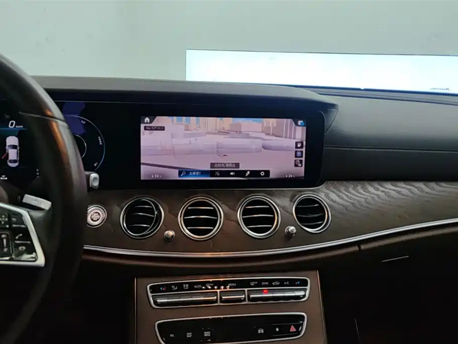 Mercedes-Benz E-class Mercedes-Benz E-class