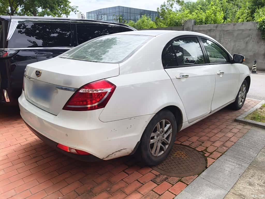 Geely Emgrand, 2016 7