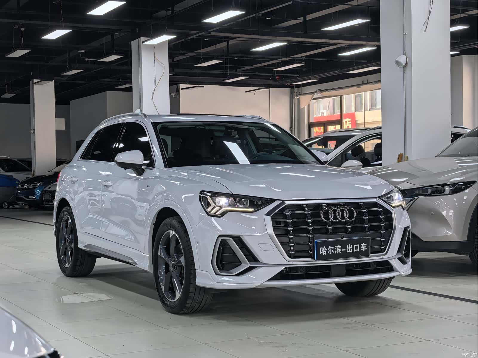 Audi Q3, 2023 3
